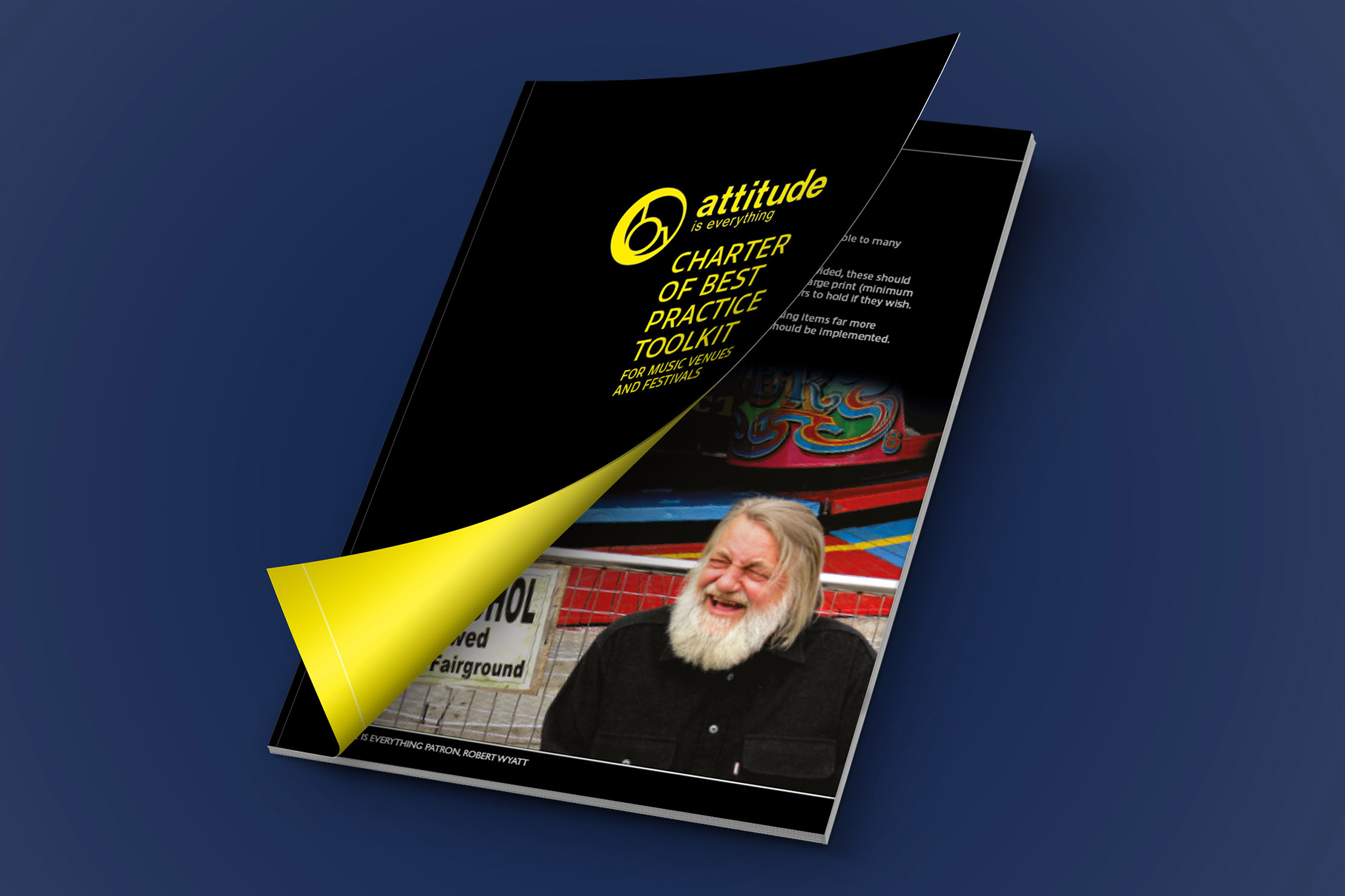 866247-a4-magazine-mockup-cover-opening